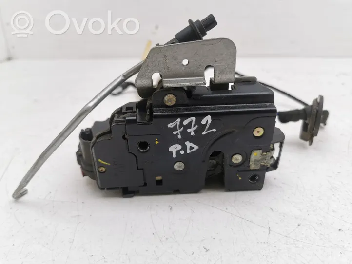 Audi A2 Front door lock 8Z1837016C