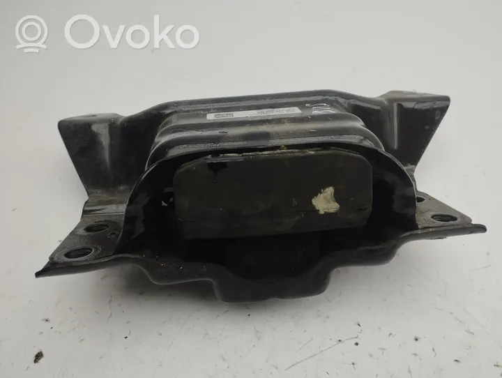 Volkswagen Golf VIII Supporto di montaggio del motore 5Q0199555BG