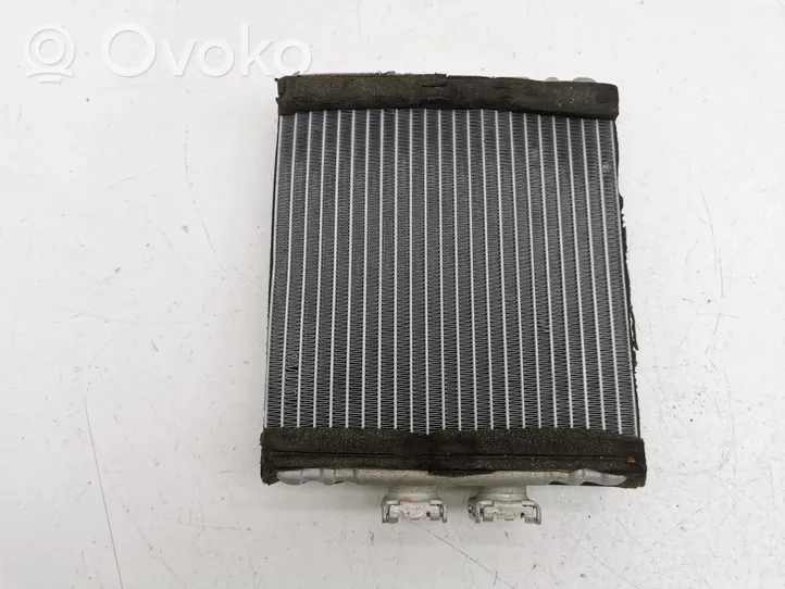 Audi A2 Radiateur de chauffage 8Z0819031