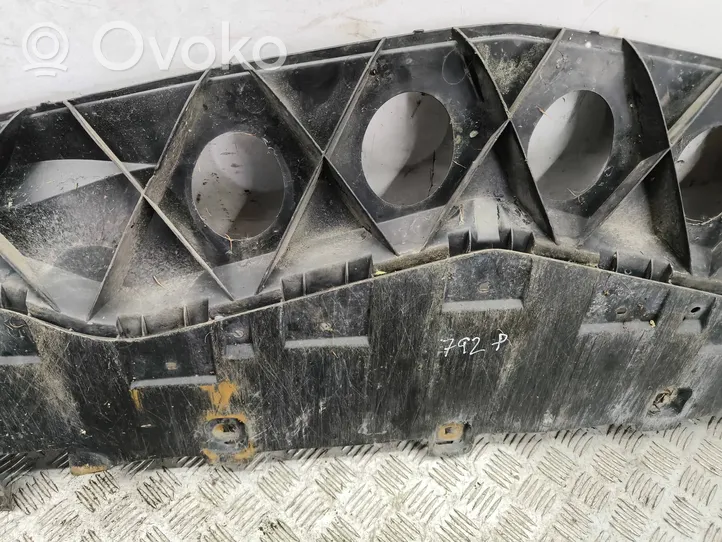 Mercedes-Benz B W245 Osłona pod zderzak przedni / Absorber A1698850136