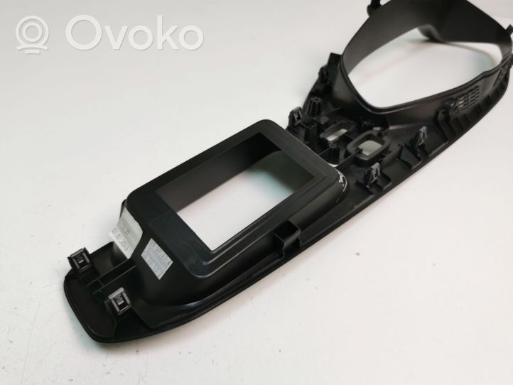 Volvo V40 Instrumentu paneļa dekoratīvā apdare 31389538