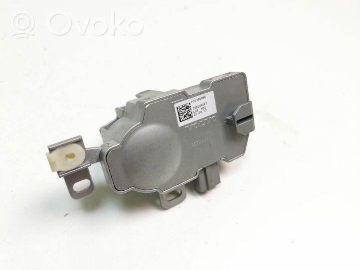 Volvo V40 Blocchetto del volante P31340956