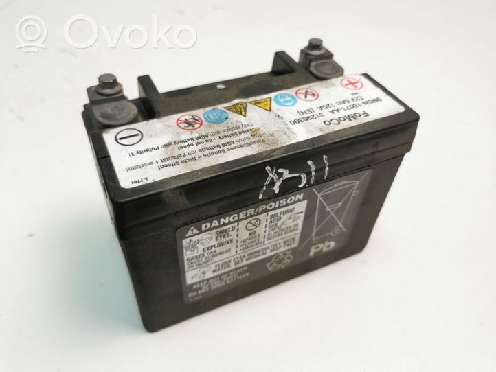 Volvo V60 Chargeur batterie (en option) 9M5N10671AA