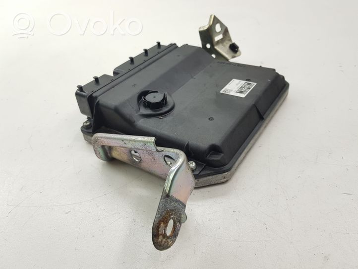 Lexus CT 200H Calculateur moteur ECU 8966176030