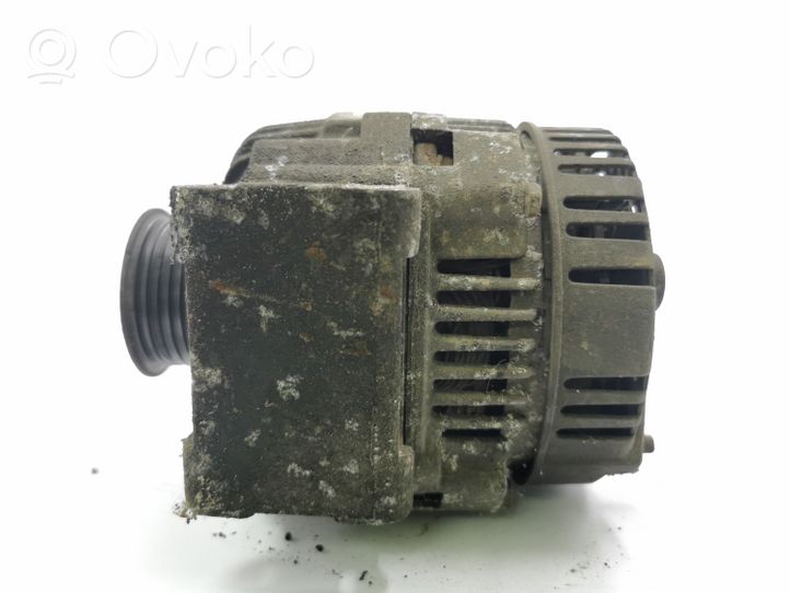 Renault Kangoo I Generatore/alternatore 2541980A