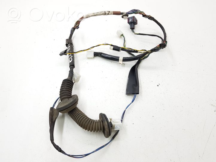 Toyota Avensis T250 Rear door wiring loom 8215305170