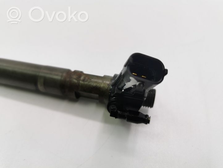 Chrysler Voyager Injecteur de carburant 15062058F