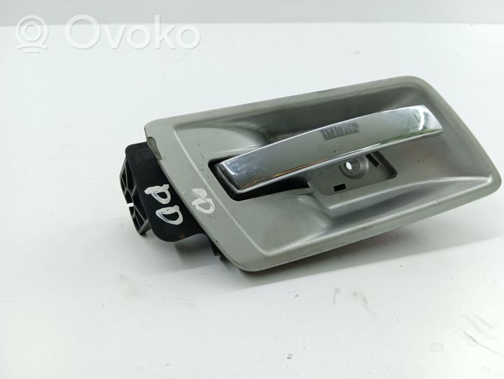 Chrysler Voyager Front door interior handle 05020798