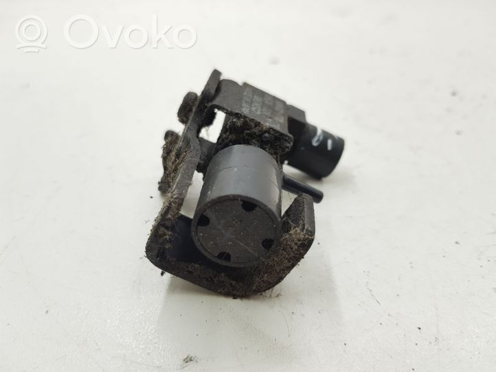 Honda Accord Electrovanne Soupape de Sûreté / Dépression 1846004700