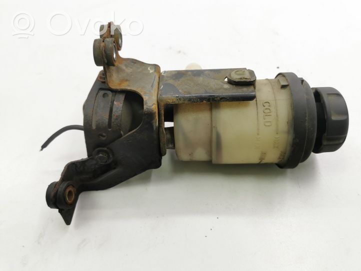 KIA Sorento Serbatoio/vaschetta del liquido del servosterzo 571503E100