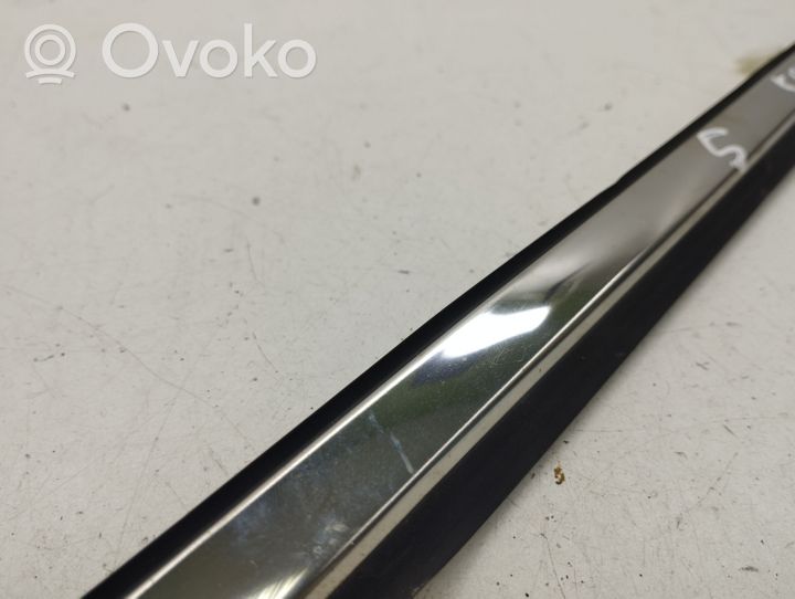 Opel Antara Front door glass trim molding 