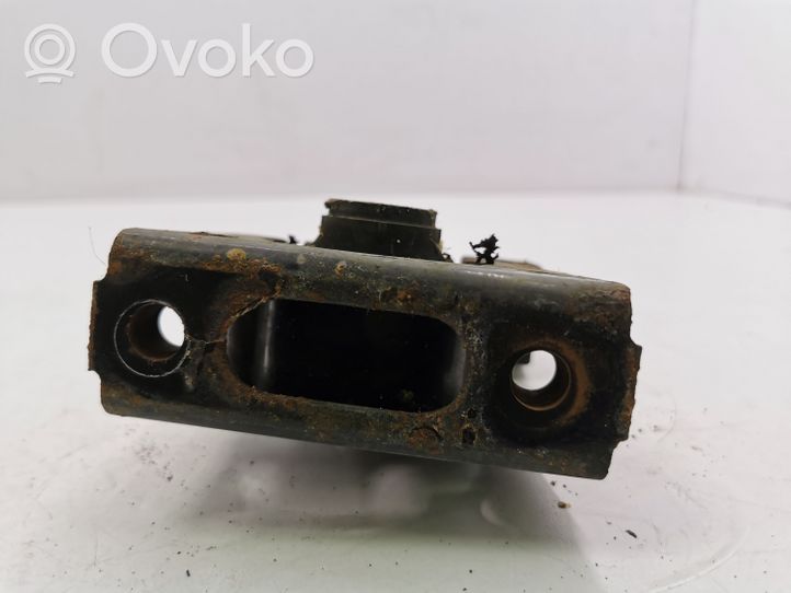 Toyota Prius (XW30) Supporto della scatola del cambio 