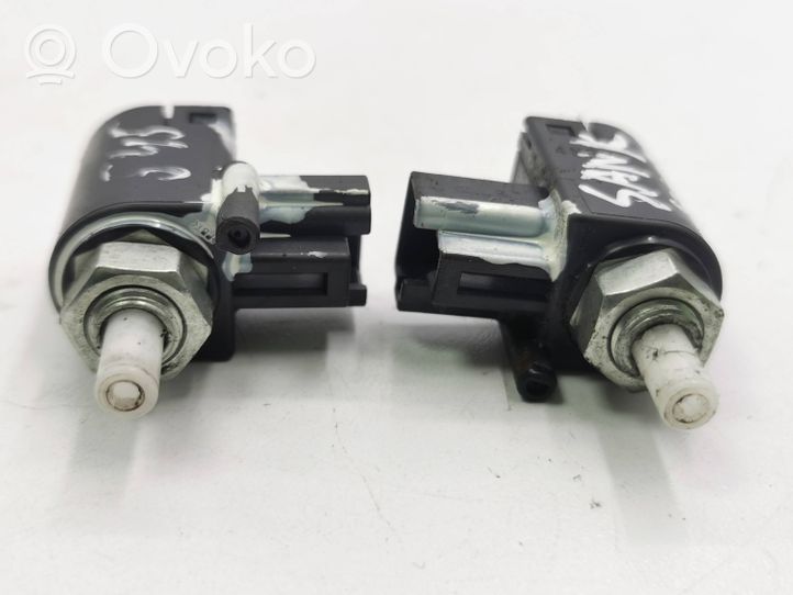 Toyota Auris E180 Sensor del pedal de embrague CV591