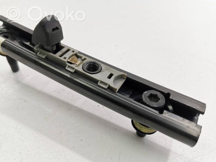 Chrysler Voyager Rail de réglage hauteur de ceinture de sécurité 04680460AI