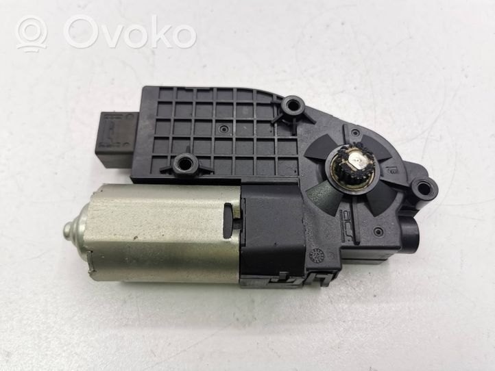 Nissan Qashqai Motore/attuatore 3M23777