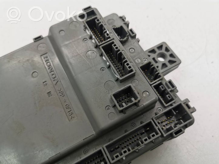 Honda CR-V Module de fusibles 116RA000021