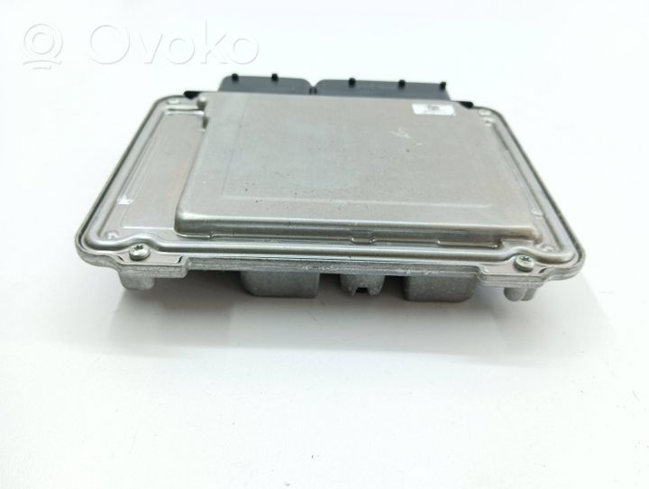 Seat Ateca Calculateur moteur ECU 0261S16449