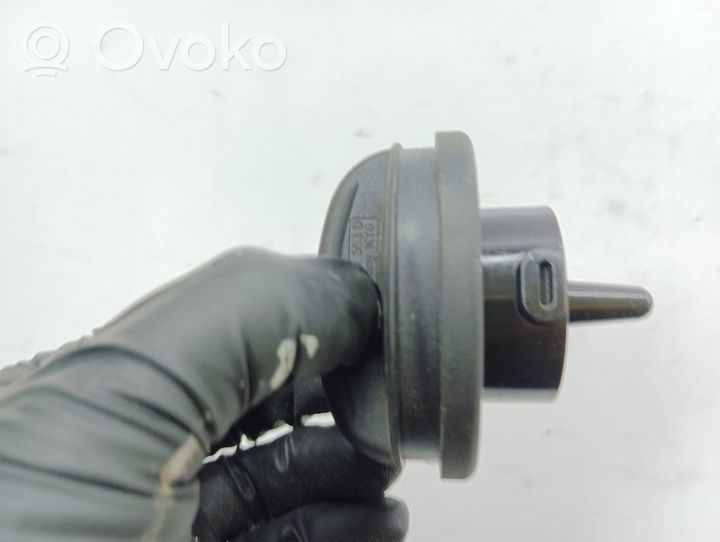 Audi A3 8Y Tappo del serbatoio del carburante 51720