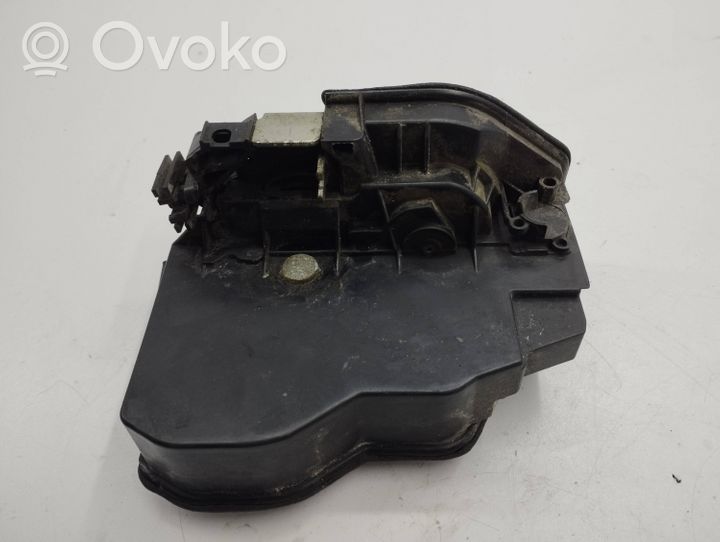 BMW 7 F01 F02 F03 F04 Etuoven lukko 7202146