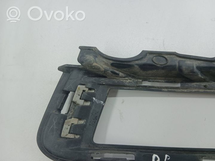 Volvo V40 Grille antibrouillard avant 5G0853212F