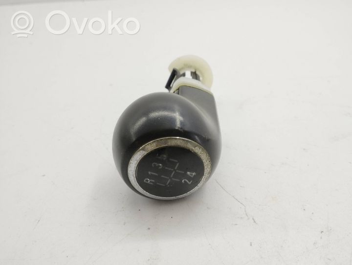 Opel Corsa D Drążek / Pokrętło zmiany biegów 009165082