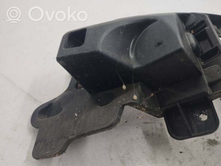 Renault Clio IV Uchwyt / Mocowanie zderzaka tylnego 850446420R