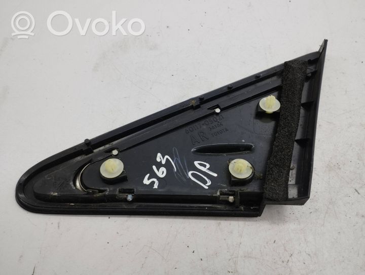 Toyota Avensis T270 Listwa / Uszczelka szyby drzwi przednich 6011705021