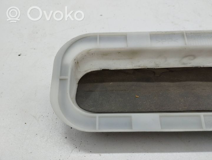 Toyota Avensis T270 Ventilācijas režģis 6294005030