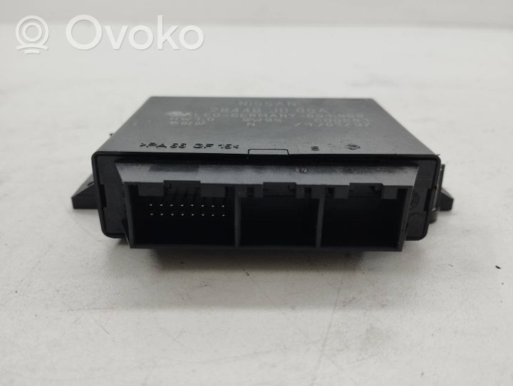 Nissan Qashqai Pysäköintitutkan (PCD) ohjainlaite/moduuli 28448JD00A