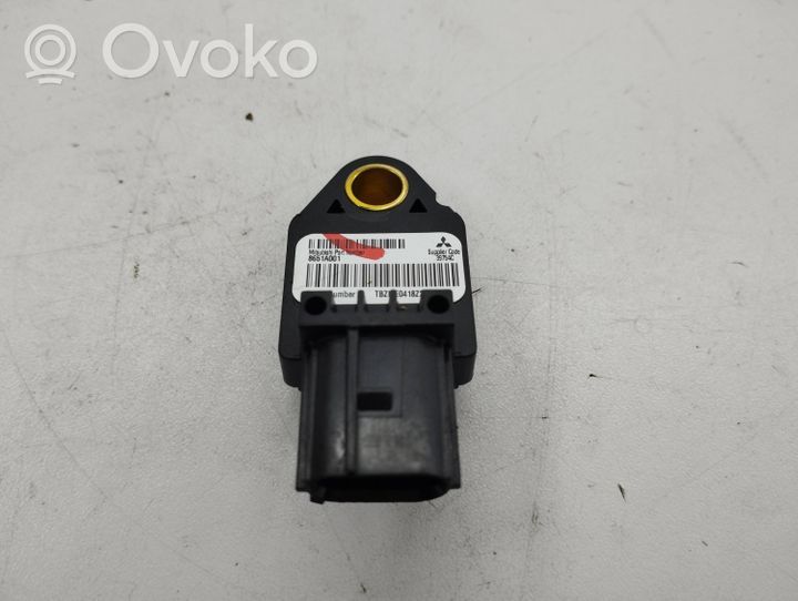 Peugeot 4007 Airbagsensor Crashsensor Drucksensor 8651A001