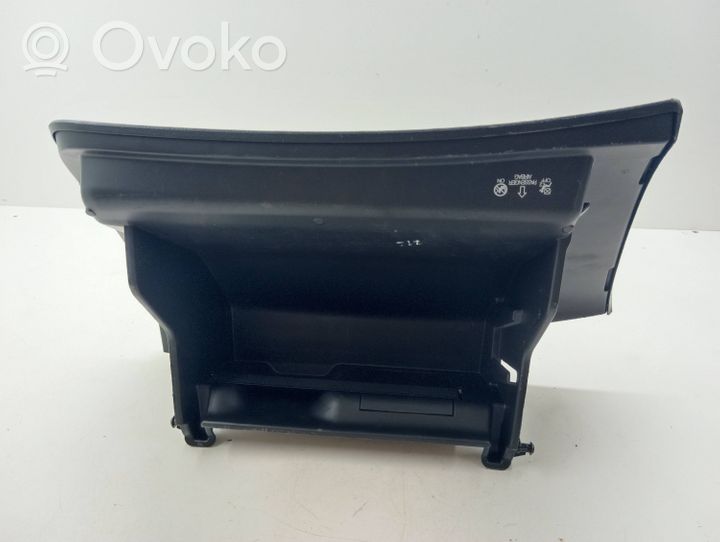 Nissan Qashqai Daiktadėžės (bordačioko) dangtis 689644EA0B