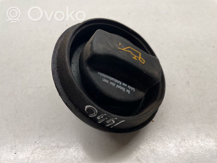 Volkswagen Golf V Tappo carico dell’olio 038133287C