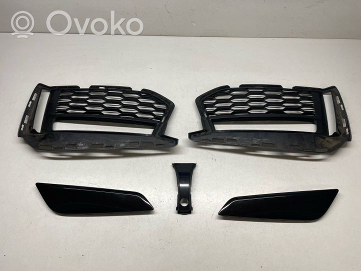 BMW 5 G30 G31 Grille inférieure de pare-chocs avant 8064964