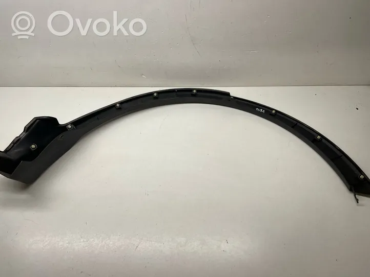 Toyota RAV 4 (XA40) Rear arch trim 