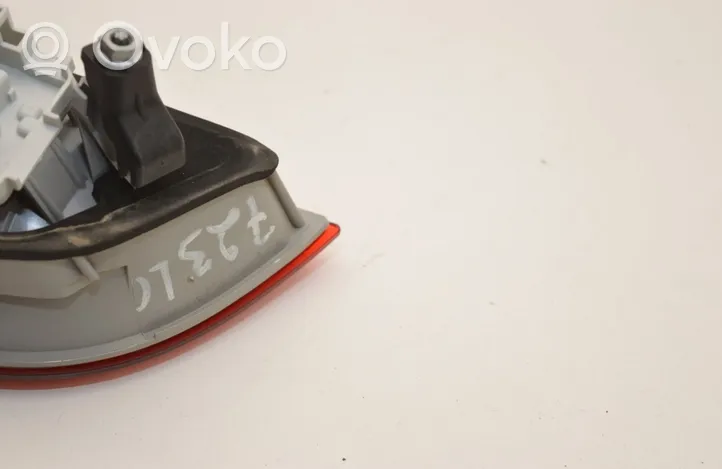 Audi A4 S4 B7 8E 8H Luci posteriori del portellone del bagagliaio 8E9945093A