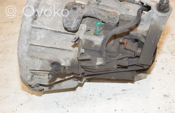 Renault Laguna II Manual 6 speed gearbox 8200737540