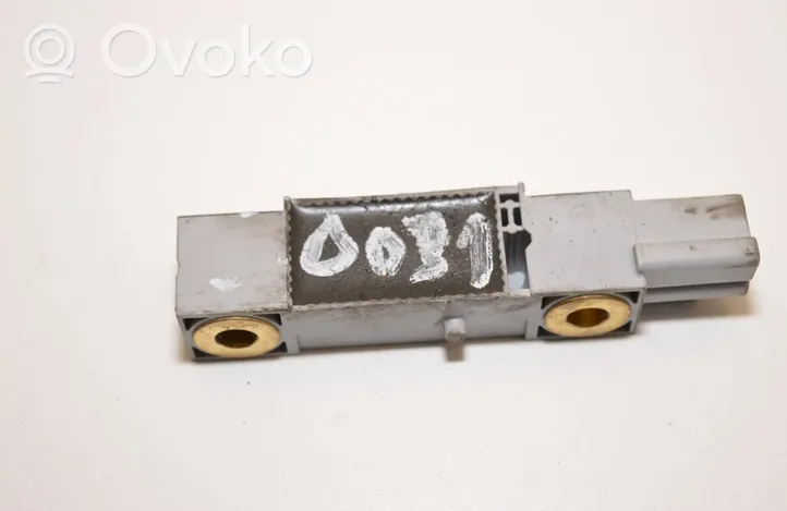 Volvo XC70 Sensore d’urto/d'impatto apertura airbag 261104