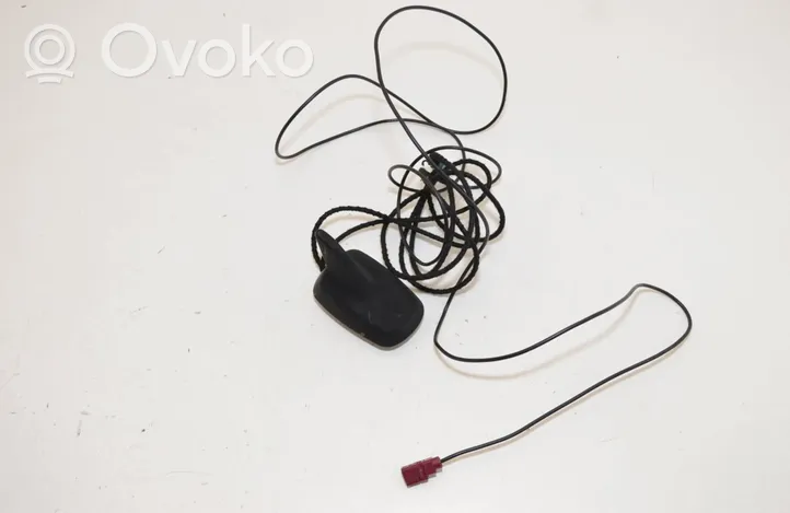 Audi TT TTS Mk2 Antena radiowa 8J8035503A