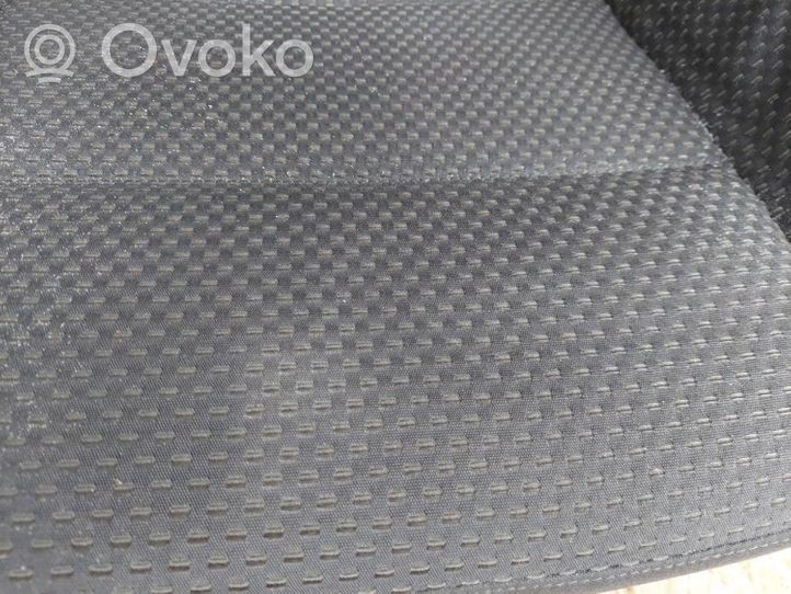 Volkswagen Golf V Fotele / Kanapa / Komplet 