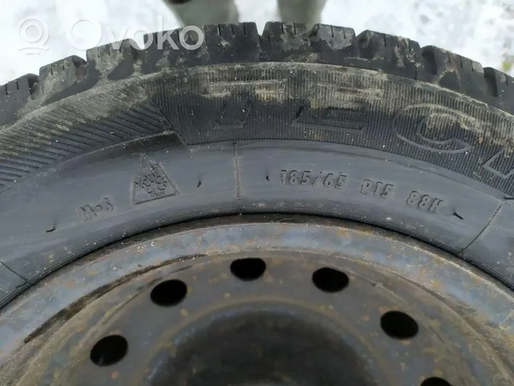 Volkswagen Polo IV 9N3 R16 alloy rim 