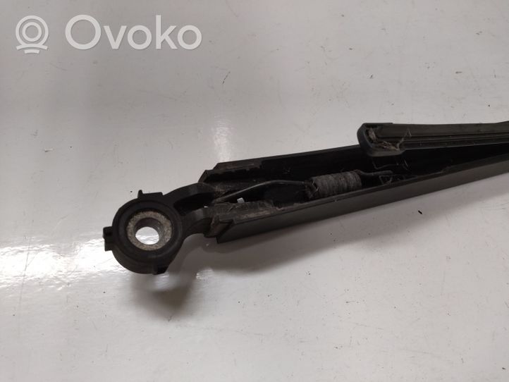 Volkswagen Golf VII Rear wiper blade arm 