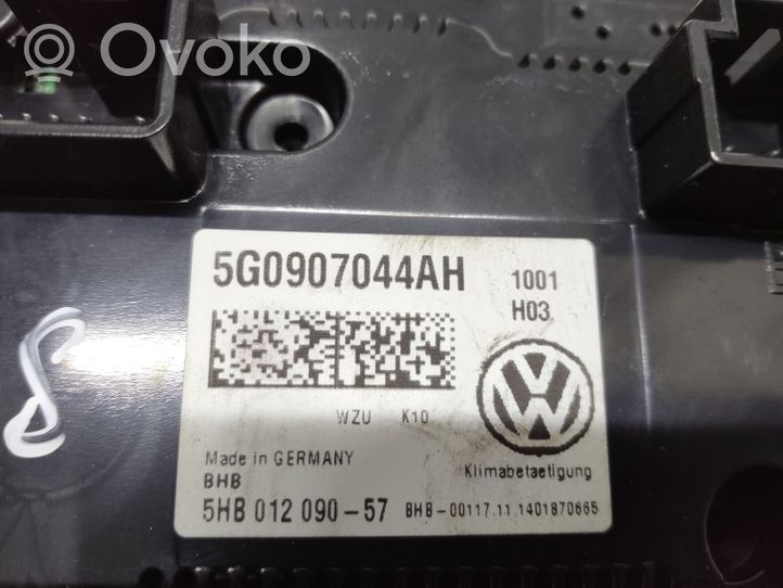 Volkswagen PASSAT B8 Ilmastoinnin ohjainlaite 5G0907044AH