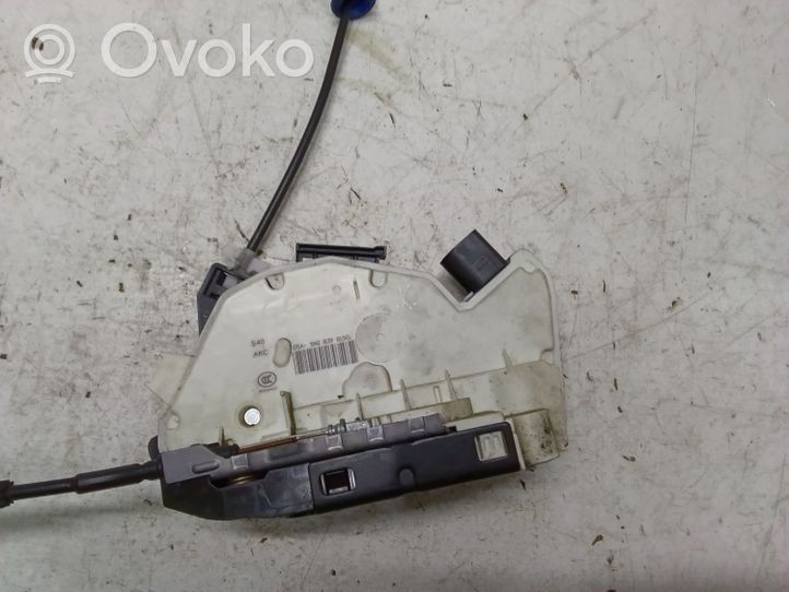 Volkswagen PASSAT CC Rear door lock 5N0839015G