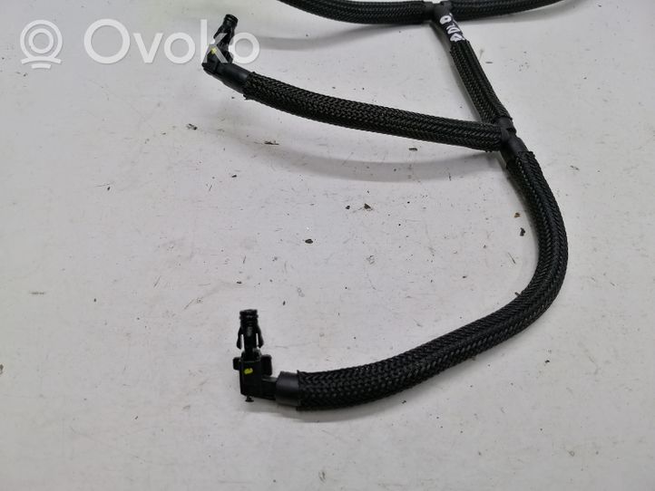 Volkswagen Polo V 6R Linea/tubo flessibile di ritorno del carburante 03P130235A