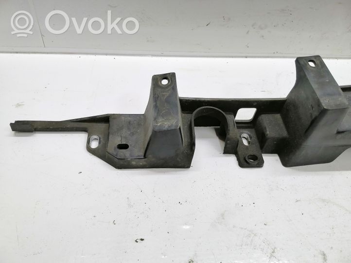 Opel Astra J Osłona chłodnicy 13264478