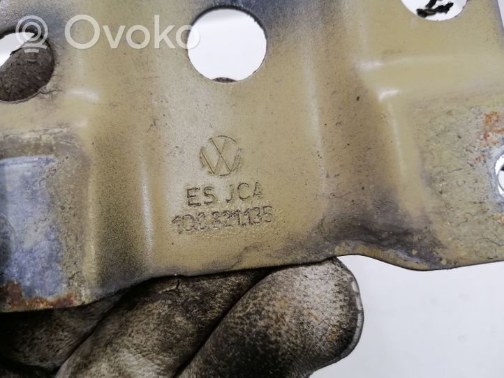 Volkswagen Eos Fender mounting bracket 1Q0821135