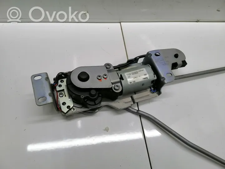 Audi A4 S4 B7 8E 8H Sudedamo stogo mechanizmo varikliukas 8H0871401A