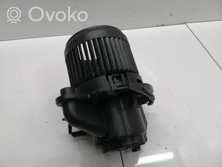 Renault Captur Ventola riscaldamento/ventilatore abitacolo 5P3730000