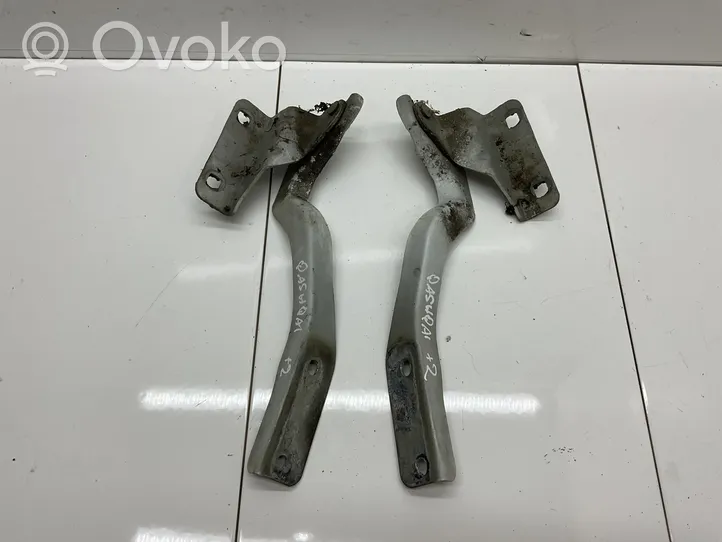 Nissan Qashqai+2 Cerniere del vano motore/cofano 