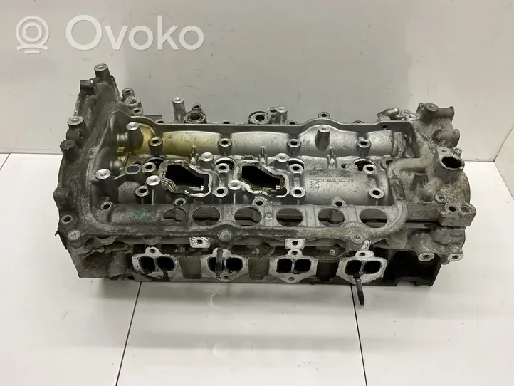 Nissan Qashqai+2 Głowica silnika 8200808824